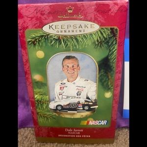 Hallmark Keepsake Ornament NASCAR Dale Jarrett